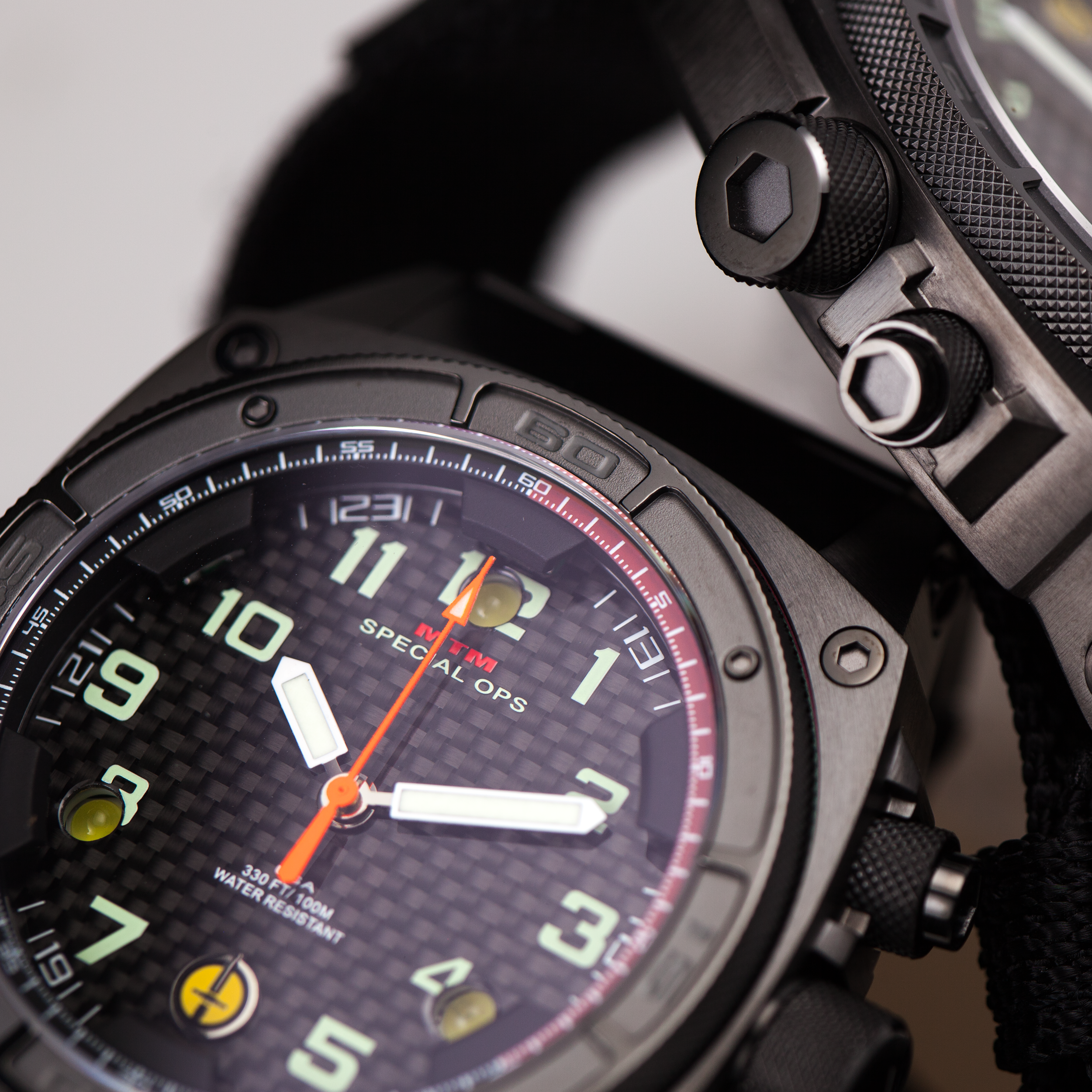 696 MTM SPECIAL OPS ブラックホーク ミリタリー 腕時計 MTM 